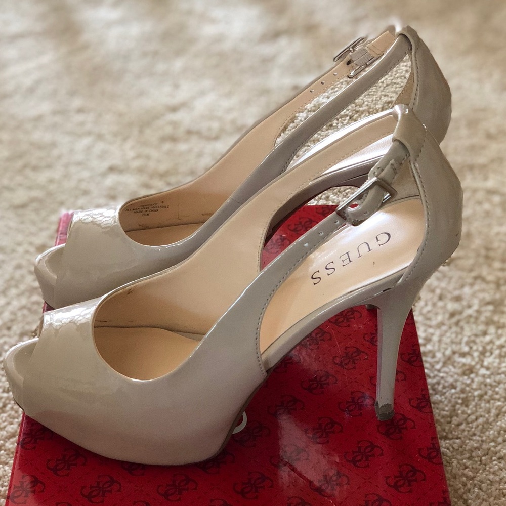 Guess nude patent leather open toe heel, size 7.5